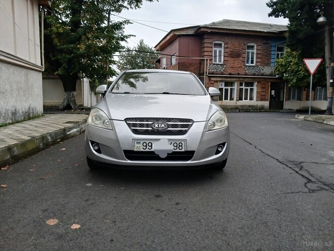 Kia Ceed 2007, 236,000 km - 1.6 l - Zaqatala