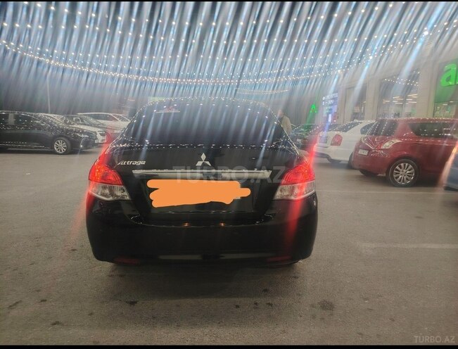 Mitsubishi Attrage 2015, 210,000 km - 1.2 l - Bakı