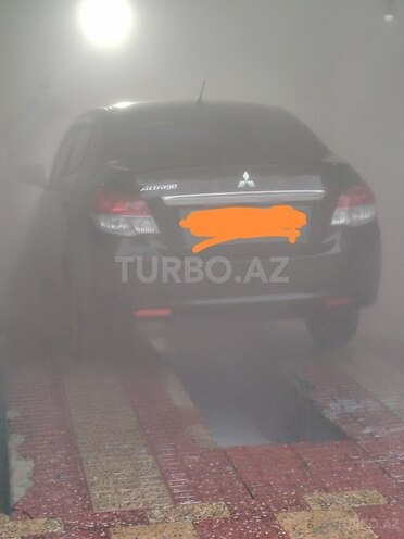 Mitsubishi Attrage 2015, 210,000 km - 1.2 l - Bakı