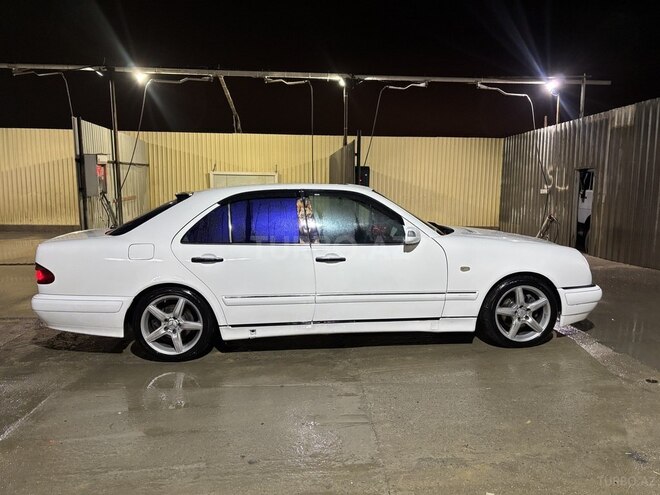 Mercedes E 320 1997, 320,857 km - 3.2 л - Bakı