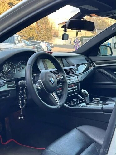 BMW 528 2013, 195,000 km - 2.0 л - Şamaxı