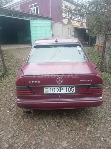 Mercedes E 200 1993, 600,000 km - 2.0 л - Gədəbəy