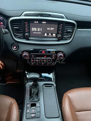 Kia Sorento 2017, 189,000 km - 2.0 l - Bakı