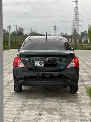 Nissan Sunny 2018, 223,048 km - 1.5 l - Saatlı