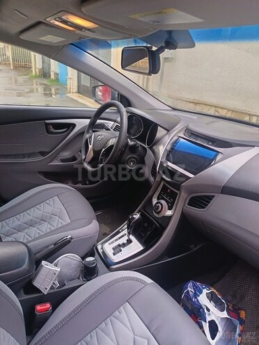 Hyundai Elantra 2011, 218,871 km - 1.8 l - Bakı
