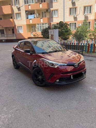 Toyota C-HR 2018, 91,000 km - 2.0 l - Bakı