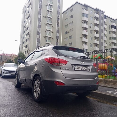 Hyundai ix35 2011, 84,500 km - 2.0 л - Bakı