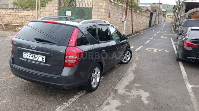 Kia  2008, 296,511 km - 1.6 l - Bakı