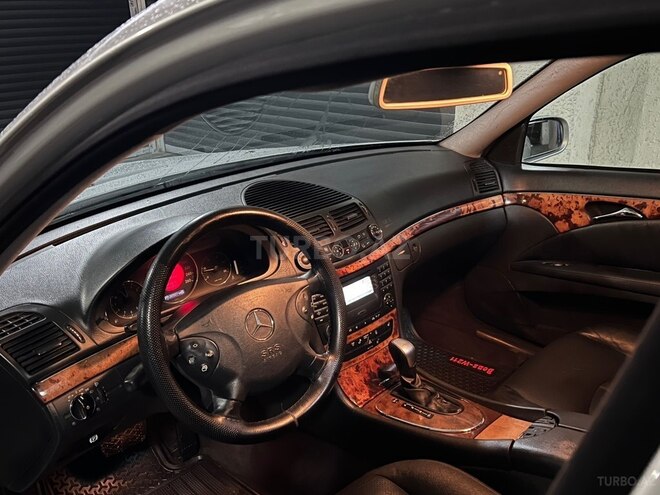Mercedes E 270 2002, 520,000 km - 2.7 l - Bakı
