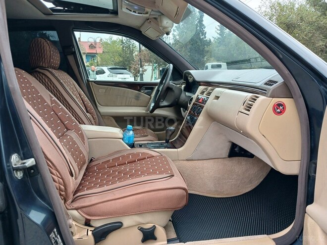 Mercedes E 230 1996, 325,680 km - 2.3 l - Sumqayıt