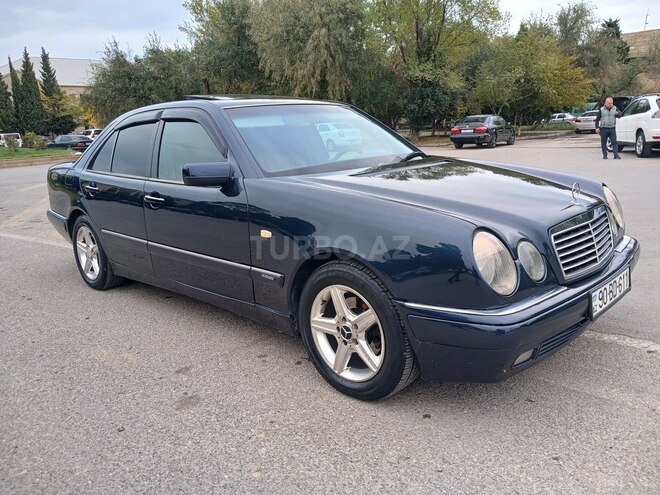 Mercedes E 230 1996, 325,680 km - 2.3 l - Sumqayıt