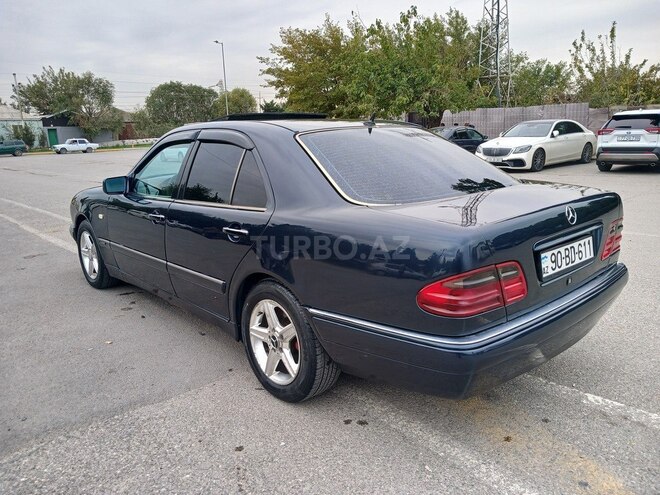 Mercedes E 230 1996, 325,680 km - 2.3 l - Sumqayıt