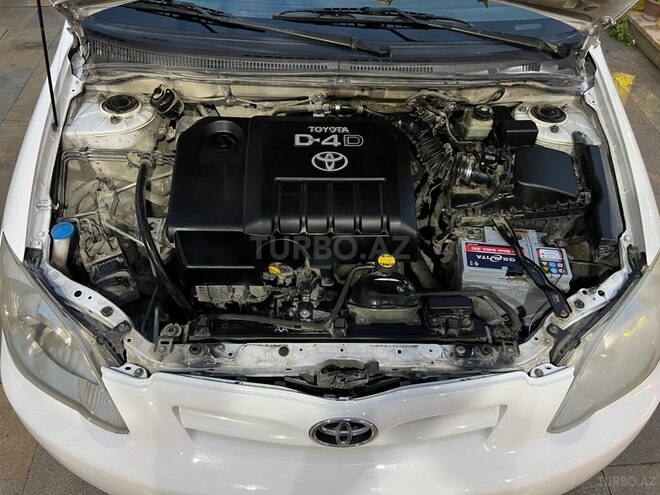 Toyota Corolla 2005, 284,154 km - 1.4 l - Şirvan