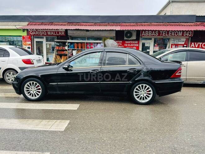 Mercedes C 200 2001, 234,859 km - 2.2 л - Bakı