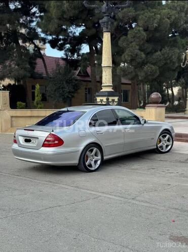 Mercedes E 320 2003, 387,000 km - 3.2 l - Bakı
