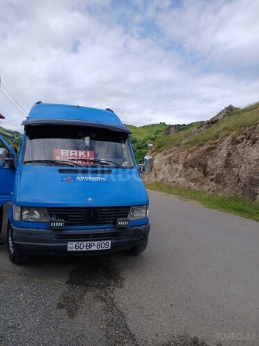 Mercedes Sprinter 208 1996, 650,000 km - 2.3 л - Tovuz
