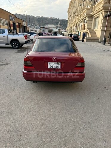 Mercedes C 180 1994, 380,000 km - 1.8 л - Bakı