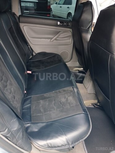 Volkswagen Passat 2003, 400,000 km - 1.8 л - Bakı
