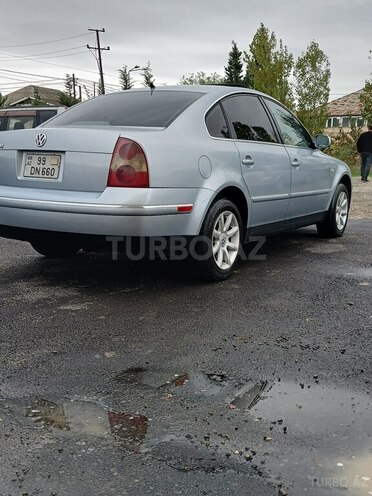 Volkswagen Passat 2003, 400,000 km - 1.8 л - Bakı