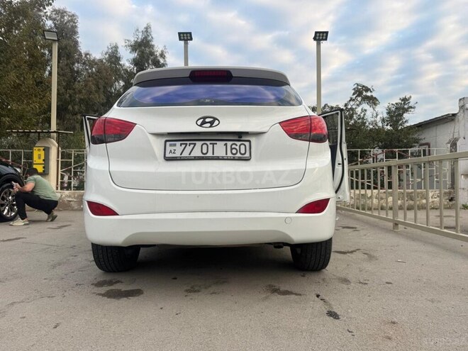 Hyundai ix35 2012, 203,000 km - 2.0 л - Bakı