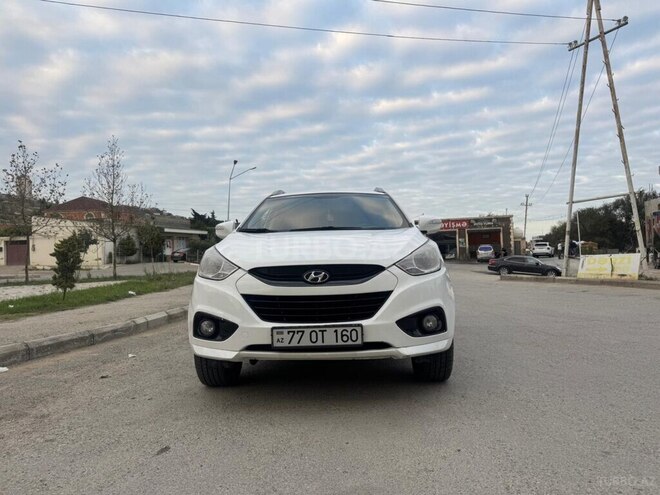 Hyundai ix35 2012, 203,000 km - 2.0 л - Bakı