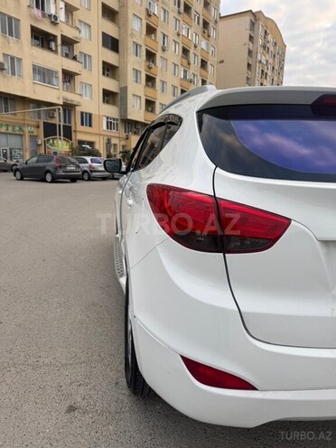 Hyundai ix35 2012, 203,000 km - 2.0 л - Bakı