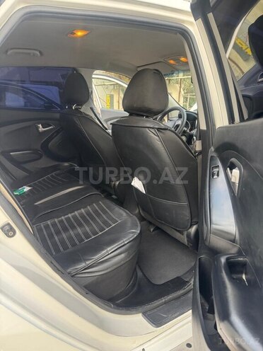 Hyundai ix35 2012, 203,000 km - 2.0 л - Bakı