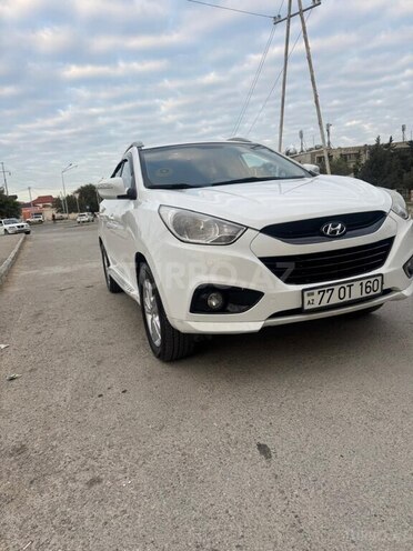 Hyundai ix35 2012, 203,000 km - 2.0 л - Bakı