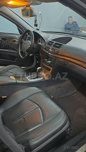 Mercedes E 240 2002, 323,000 km - 2.6 l - Şəki