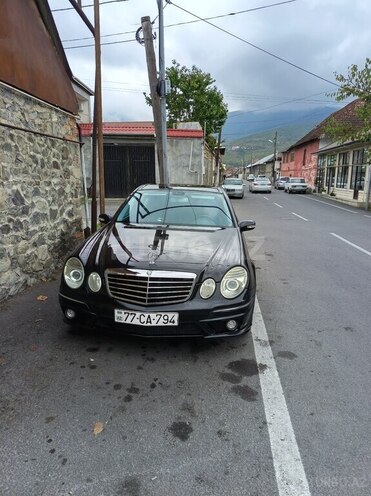 Mercedes E 240 2002, 323,000 km - 2.6 l - Şəki