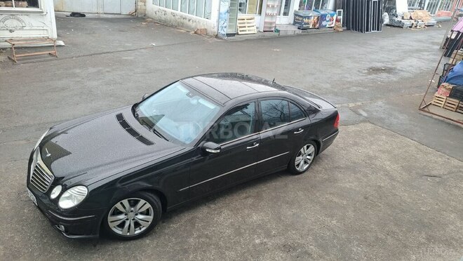 Mercedes E 240 2002, 323,000 km - 2.6 l - Şəki