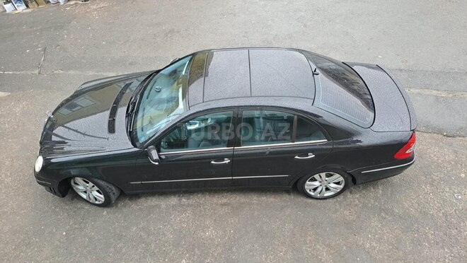 Mercedes E 240 2002, 323,000 km - 2.6 l - Şəki