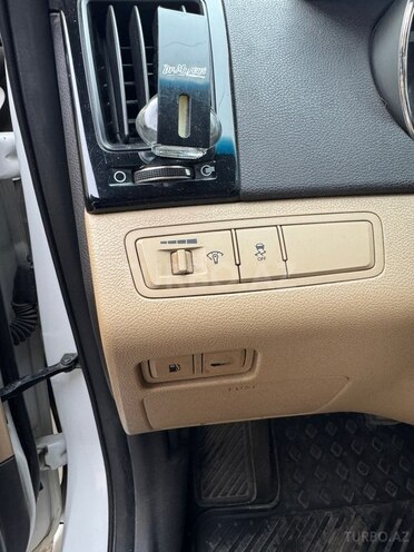 Hyundai Sonata 2010, 235,000 km - 2.4 л - Göygöl