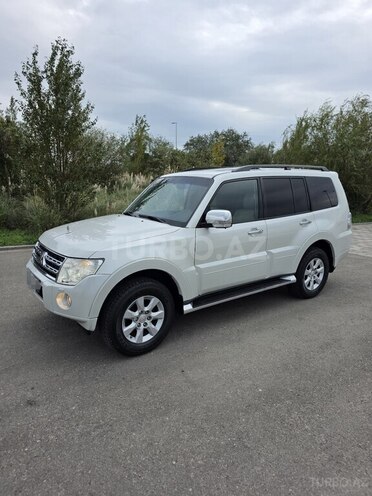 Mitsubishi Pajero 2011, 200,000 km - 3.5 l - Bakı