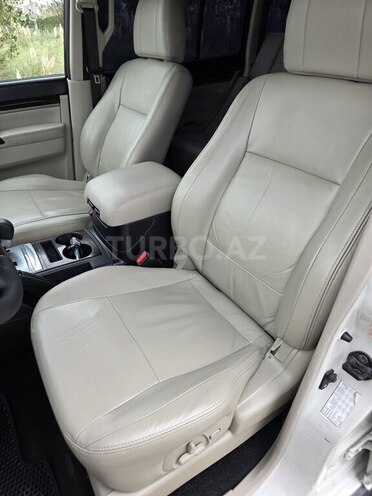 Mitsubishi Pajero 2011, 200,000 km - 3.5 l - Bakı