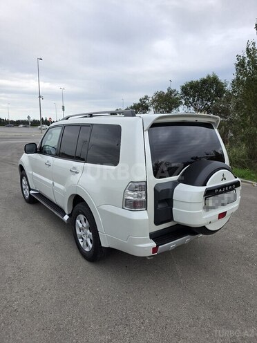 Mitsubishi Pajero 2011, 200,000 km - 3.5 l - Bakı