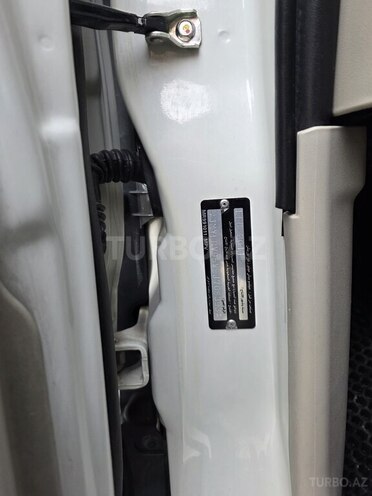 Mitsubishi Pajero 2011, 200,000 km - 3.5 l - Bakı