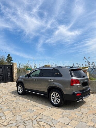 Kia Sorento 2011, 280,000 km - 2.0 l - Bakı
