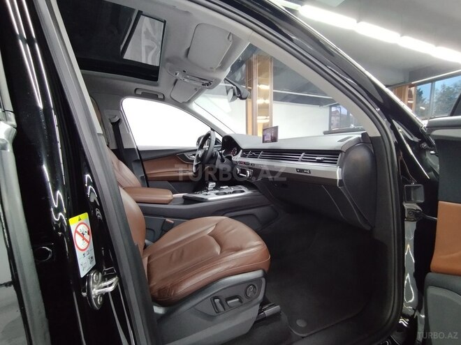 Audi Q7 2018, 170,000 km - 2.0 l - Bakı