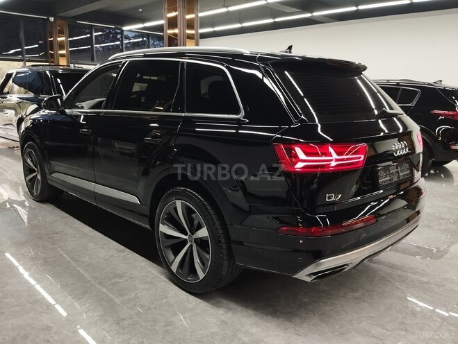 Audi Q7 2018, 170,000 km - 2.0 l - Bakı