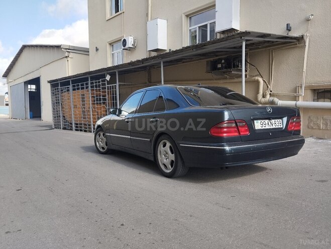Mercedes E 320 2000, 379,063 km - 3.2 l - Bakı