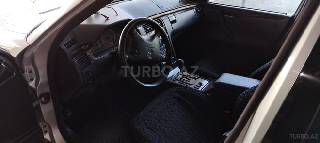 Mercedes E 270 1999, 490,000 km - 2.7 л - Biləsuvar