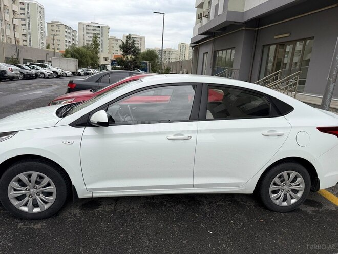 Hyundai Accent 2018, 128,312 km - 1.4 л - Bakı
