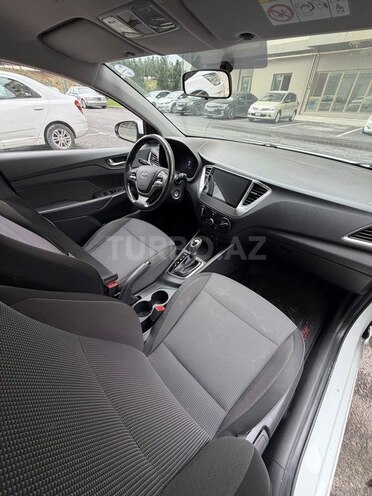 Hyundai Accent 2018, 128,312 km - 1.4 л - Bakı