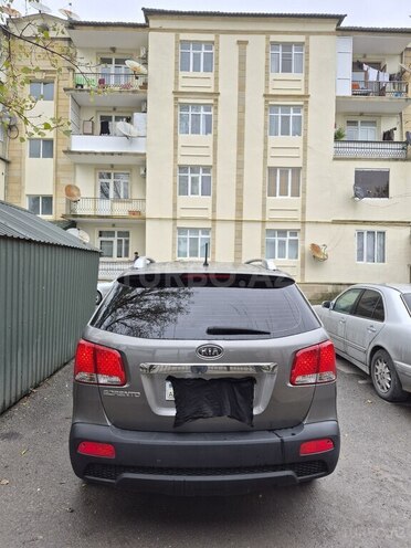 Kia Sorento 2009, 183,000 km - 2.0 l - İsmayıllı