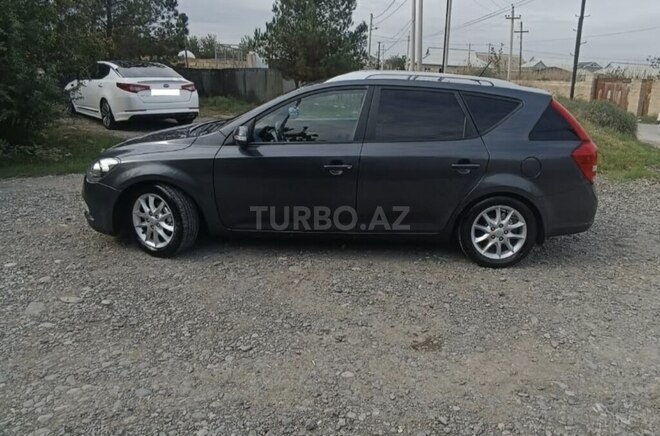 Kia  2010, 286,000 km - 1.6 l - Kürdəmir