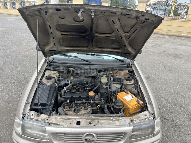 Opel Astra 1997, 650,000 km - 1.6 л - Xaçmaz