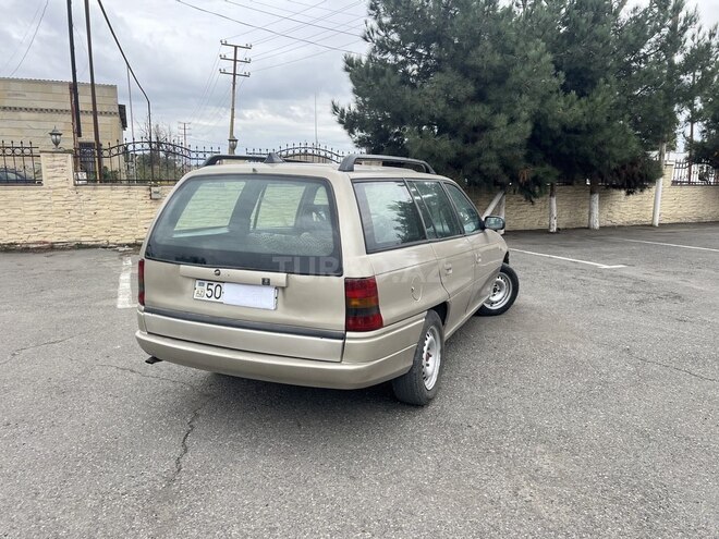 Opel Astra 1997, 650,000 km - 1.6 л - Xaçmaz