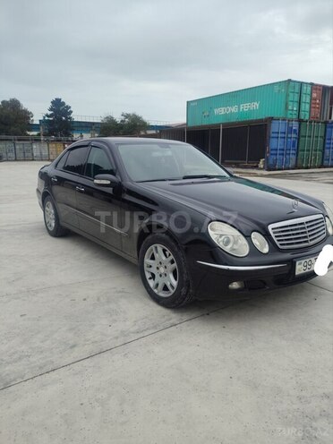 Mercedes E 220 2005, 306,000 km - 2.2 l - Bakı