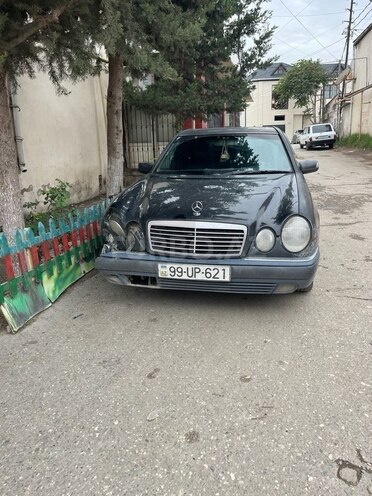 Mercedes E 230 1998, 545,000 km - 2.3 л - Bakı